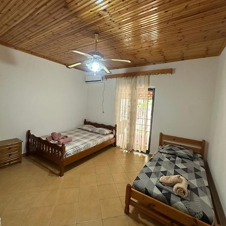 Romeo'S Guest House 2 Piqeras Exterior foto